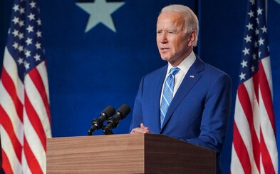 Navzdory násilí je definitivně rozhodnuto. Kongres zvolil Joea Bidena prezidentem USA Navzdory násilí je definitivně rozhodnuto. Kongres zvolil Joea Bidena prezidentem USA