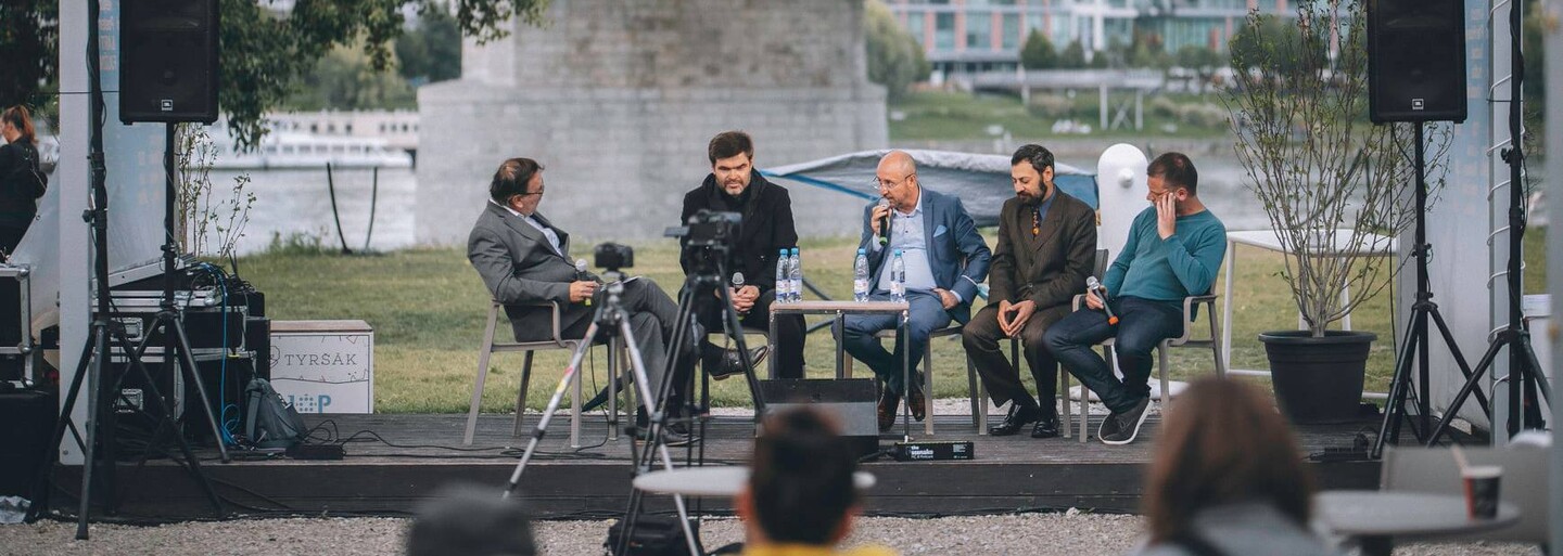 Nazreli sme dovnútra slovenskej židovskej komunity: V dnešnej dobe nie je bezpečné byť židom, hovorí rabín Kapustin