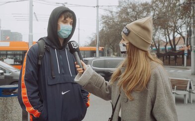 Nech si skúsia byť obyčajnými ľuďmi alebo nech sa zbalia a nech idú preč, odkazujú Slováci Matovičovej vláde Nech si skúsia byť obyčajnými ľuďmi alebo nech sa zbalia a nech idú preč, odkazujú Slováci Matovičovej vláde