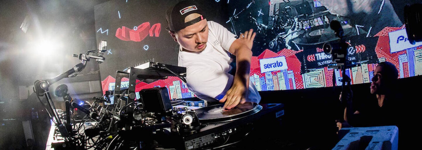 Nejprestižnější světová DJ soutěž Red Bull 3Style nově verbuje i české talenty: Věnuješ se DJingu? Registrace je v plném proudu!