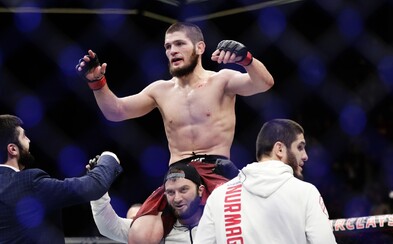 Neporažený šampion UFC Khabib Nurmagomedov jde do další bitvy! První zápas po smrti otce bude mít letos v říjnu Neporažený šampion UFC Khabib Nurmagomedov jde do další bitvy! První zápas po smrti otce bude mít letos v říjnu