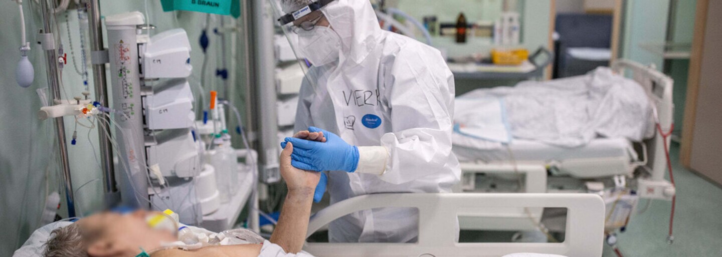 Neprávem si odseděl 15 let ve vězení. Několik let po propuštění zemřel na Covid-19