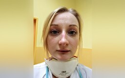 Nespíme, nejeme, telefón nepretržite zvoní, píše česká lekárka. Prečítaj si, akým podmienkam pre koronavírus čelí