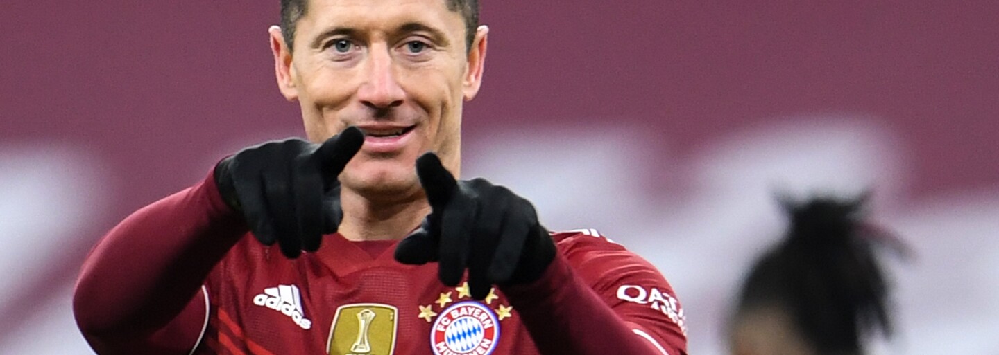 Nestačili na něj ani Messi či Salah. Robert Lewandowski se stal hráčem roku 2021 podle FIFA