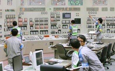 Nešťastnou náhodou zavadil o vypínač a vypol chladenie fukušimského reaktora. Japonský pracovník elektrárne na svoju poslednú zmenu tak skoro nezabudne Nešťastnou náhodou zavadil o vypínač a vypol chladenie fukušimského reaktora. Japonský pracovník elektrárne na svoju poslednú zmenu tak skoro nezabudne