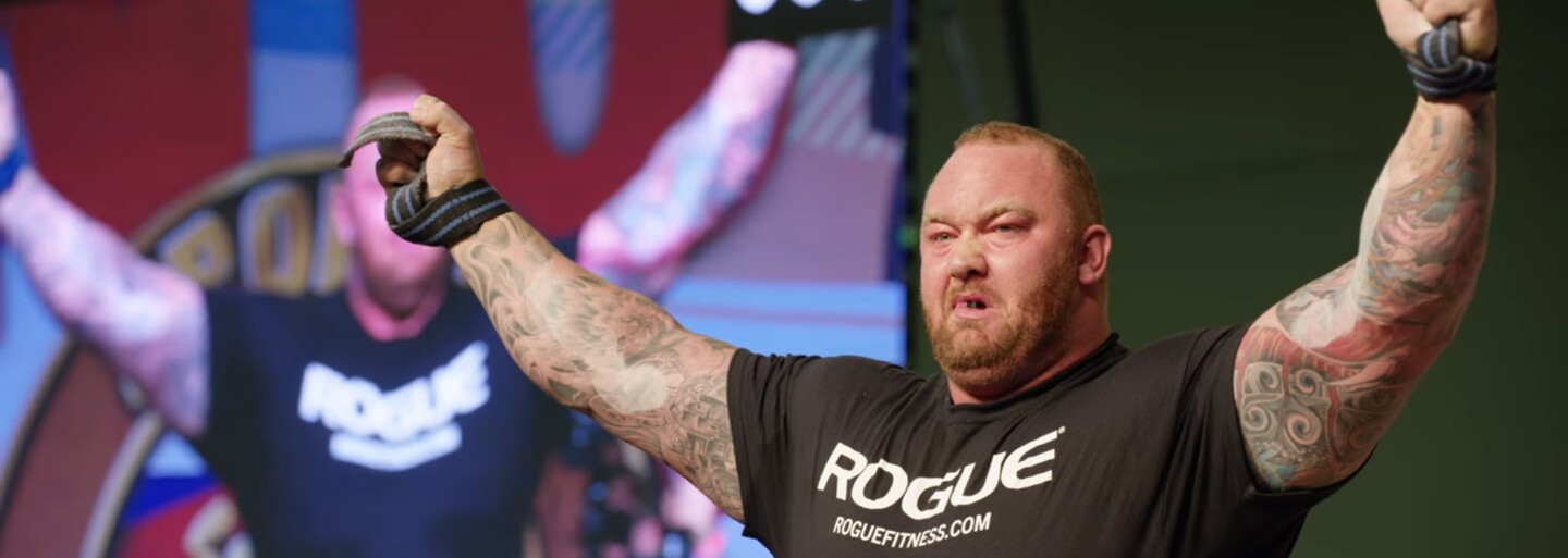 Neuveriteľných 472 kilogramov. The Mountain z Game of Thrones prekonal svetový rekord v mŕtvom ťahu fantastickým výkonom
