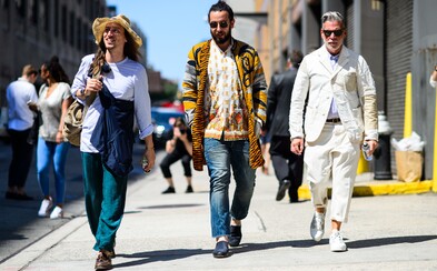 Nevíš, co na sebe? Sleduj výběr těch nejlepších Street Style záběrů z New Yorku a inspiruj se! Nevíš, co na sebe? Sleduj výběr těch nejlepších Street Style záběrů z New Yorku a inspiruj se!