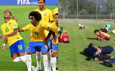Neymar svými simulacemi baví celý internet. Utahují si z něj i děti, pro které jistě není správným vzorem Neymar svými simulacemi baví celý internet. Utahují si z něj i děti, pro které jistě není správným vzorem