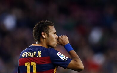Neymar zavěsil na Instagram fotku v dresu FC Barcelona s tajemným vzkazem Neymar zavěsil na Instagram fotku v dresu FC Barcelona s tajemným vzkazem
