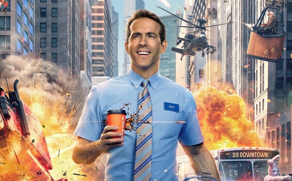 Nezmyselné situácie, v ktorých si Ryan Reynolds uvedomuje, že je vo videohre. Prvý trailer pre Free Guy je plný humoru a akcie