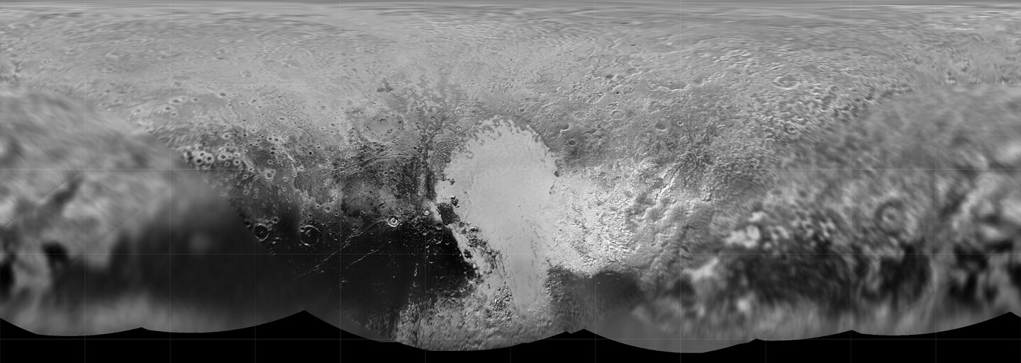 Neznámy svet sa opäť odkrýva. NASA ukazuje nové fotografie Pluta v plnej paráde
