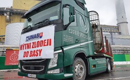 „Nie sme pripravení na kompromis a neodídeme.“ Štrajk dopravcov sa vyostruje, komplikujú dopravu vo viacerých mestách