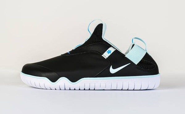 Nike vydáva tenisky určené pre zdravotné sestry. Z nízkych platov si ich nebudú môcť dovoliť, reagujú ľudia
