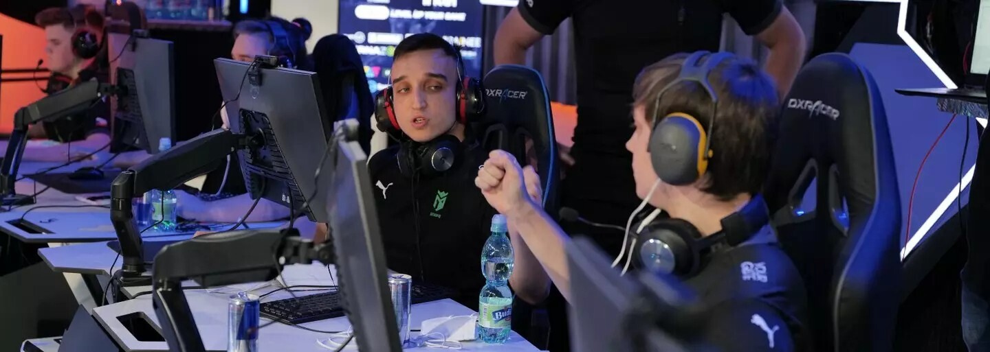 Nitranský autosalon hostí premiérově Mistrovství SR v e-sportech. Podívej se, jak bude probíhat