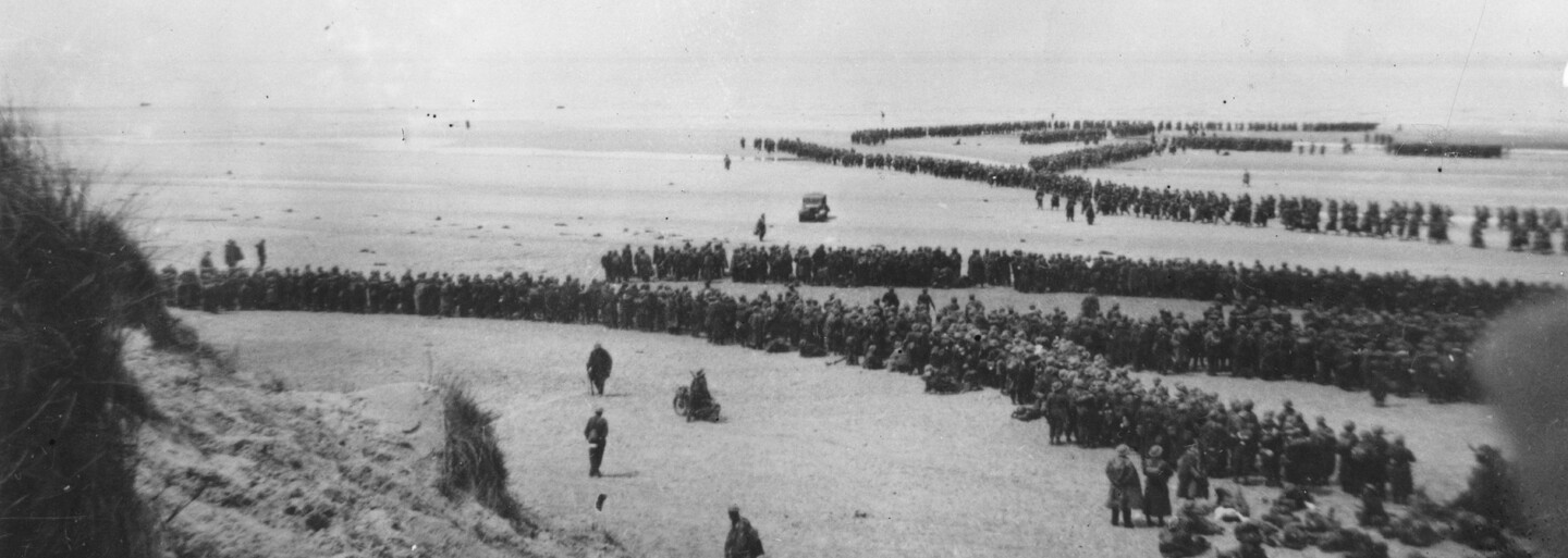 Nolanov vojnový Dunkirk sa začal natáčať a objavujú sa prvé fotky
