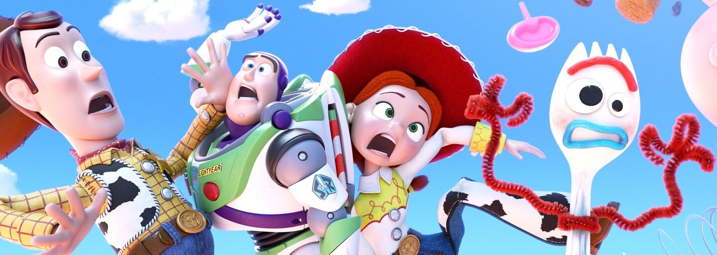 Nostalgické ukážky pre Toy Story 4 ukazujú Woodyho so svojou novou bojovníckou láskou