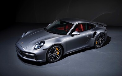 Nová 911-ka Turbo S má až 650 koní a stovku zvládne za 2,7 sekundy! Nová 911-ka Turbo S má až 650 koní a stovku zvládne za 2,7 sekundy!