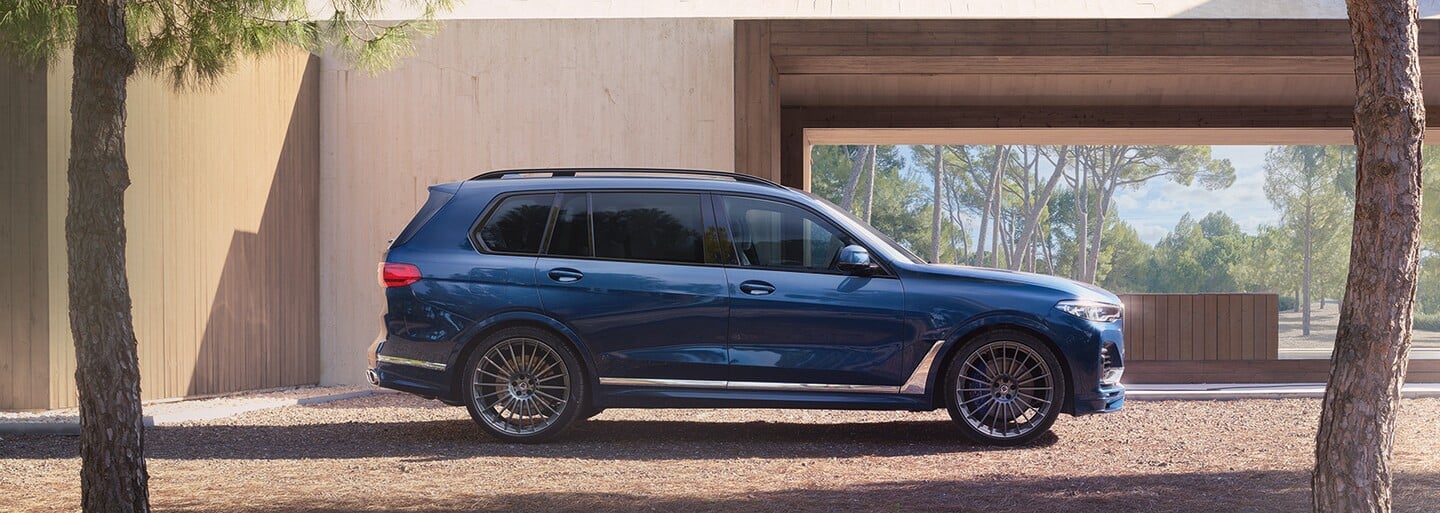 Nová Alpina XB7 so 612-koňovou V8-čkou je pre tých, ktorým klasické BMW X7 nestačí