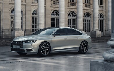 Nová DS 9-ka stvárňuje francúzsky luxus a povestný extravagantný štýl Nová DS 9-ka stvárňuje francúzsky luxus a povestný extravagantný štýl