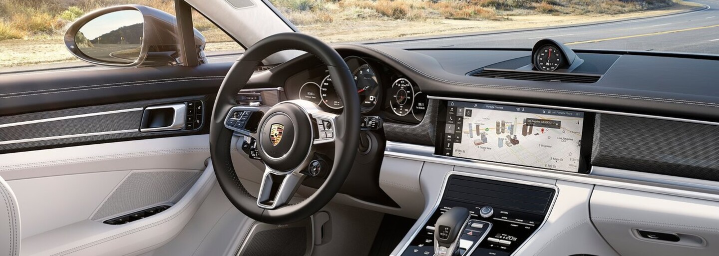 Nová, podstatne krajšia a luxusnejšia Panamera je rýchlejšia než Murciélago SuperVeloce!