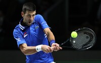Novak Djoković môže prísť aj o ďalší tenisový turnaj. Bude sa môcť zúčastniť na Roland Garros? 