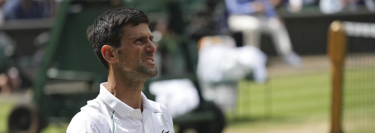 Novak Djoković nemôže najbližšie tri roky vstúpiť do Austrálie. Zúri srbský prezident aj tamojšie médiá, v Austrálii to vidia inak