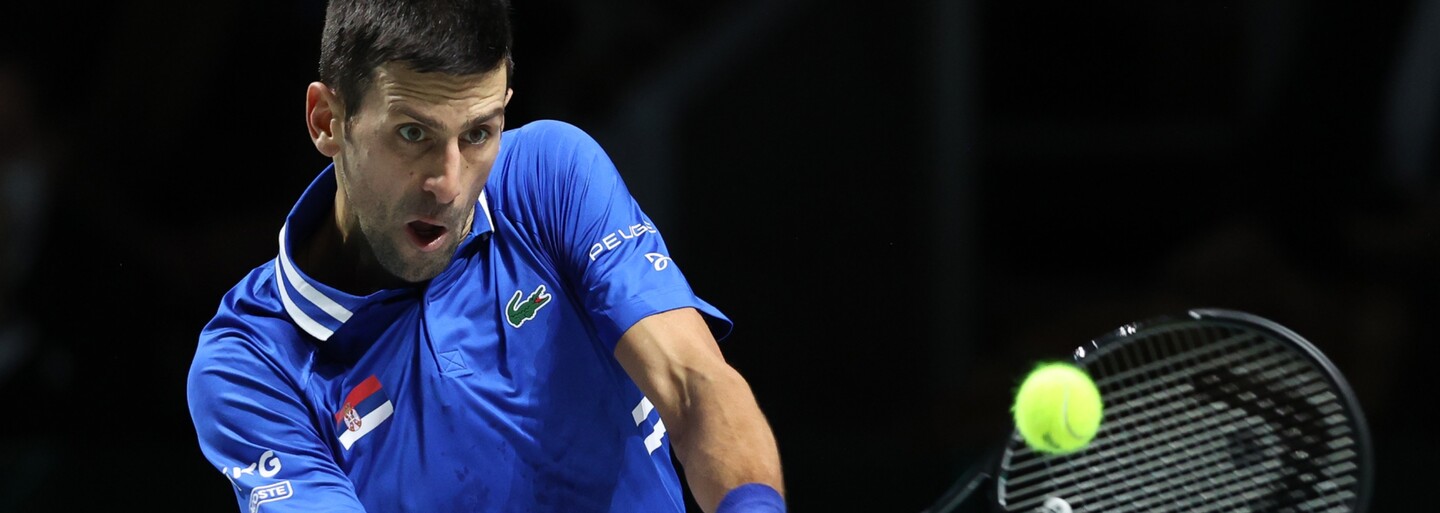 Novak Djoković sa podľa autora svojej biografie dá napokon zaočkovať