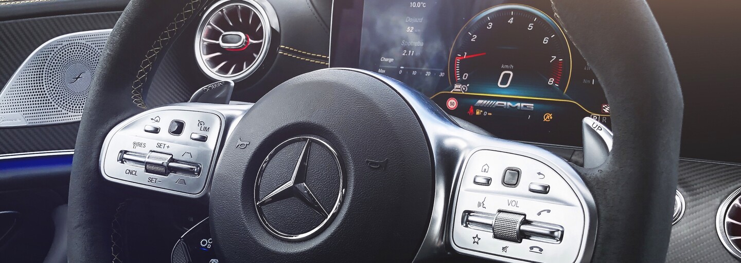 Nové AMG s výkonem 639 koní nám vyrazilo dech. Toto je nejextrémnější čtyřmístné auto na trhu