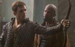 Novodobý Robin Hood pripomína Johna Wicka s lukom a šípmi. Zahral si ho Eggsy z Kingsman a v prvom traileri vyzerá úžasne!