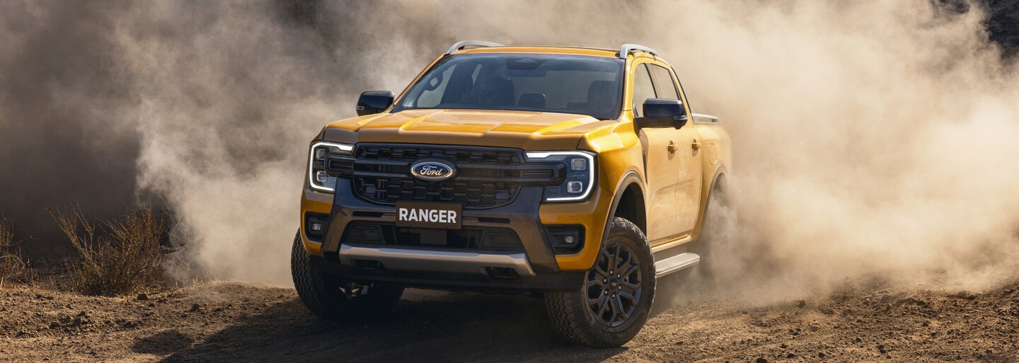 Nový Ford Ranger stavil na americký štýl, moderný interiér a dokonca aj šesťvalec pod kapotou