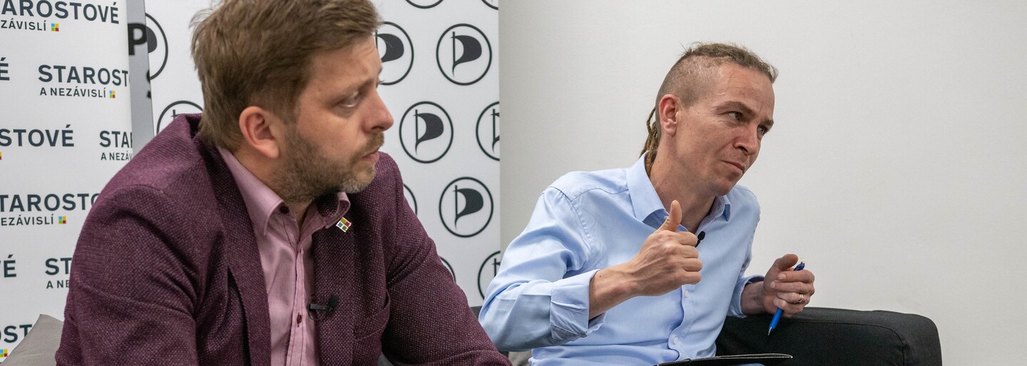 Nový volební průzkum: SPOLU dotahuje Piráty a STAN. Přísaha už má větší přízeň než ČSSD