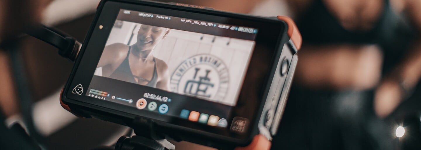 Nudíš sa v karanténe? Natoč video a zarob si 365 eur