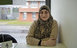 Nur Ashraf Bekai určí romské děti ve vyloučené lokalitě. Do Česka přišla z Libanonu (Rozhovor)