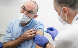 O PINech v SMS k registraci k očkování nás nikdo neinformoval, tvrdí operátoři. Dozvěděli se o nich hodinu po spuštění