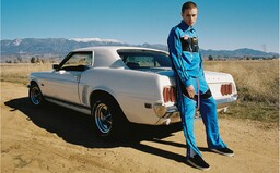 Obleč se od hlavy až k patě stylovými kousky značek Stussy, Vans či adidas ve skvělých cenách