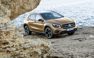 Obľúbený crossover GLA prešiel faceliftom. Do oka padne najmä 381-koňové AMG s atraktívnym bodykitom Obľúbený crossover GLA prešiel faceliftom. Do oka padne najmä 381-koňové AMG s atraktívnym bodykitom