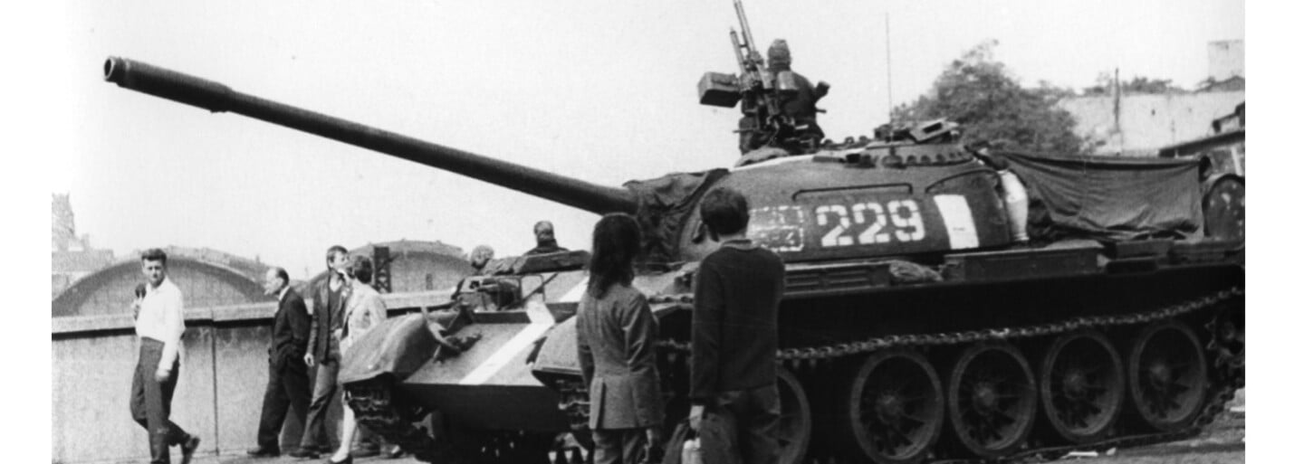 Obrazem: V srpnu 1968 vtrhla vojska Varšavské smlouvy do Československa. Čekal je masivní odpor