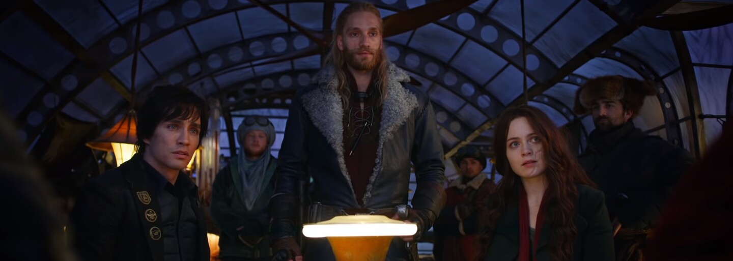 Obrovský Londýn požiera na svojej ceste malé mestá. Peter Jackson omračuje epickým post-apokalyptickým fantasy Mortal Engines