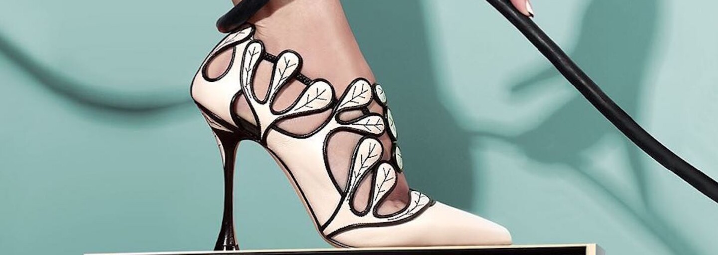 Obul princeznú Dianu, Madonnu, Rihannu a najviac ho preslávil seriál Sex v meste. Manolo Blahnik venoval celý svoj život kráse ženských nôh
