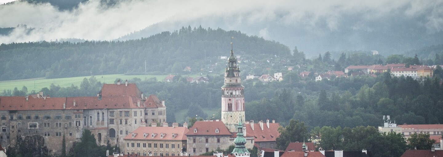 Obyvatelé Českého Krumlova dostanou zaplaceno, aby mohli žít normální život. Turistická centra jsou vyloučené lokality, říká autorka nápadu