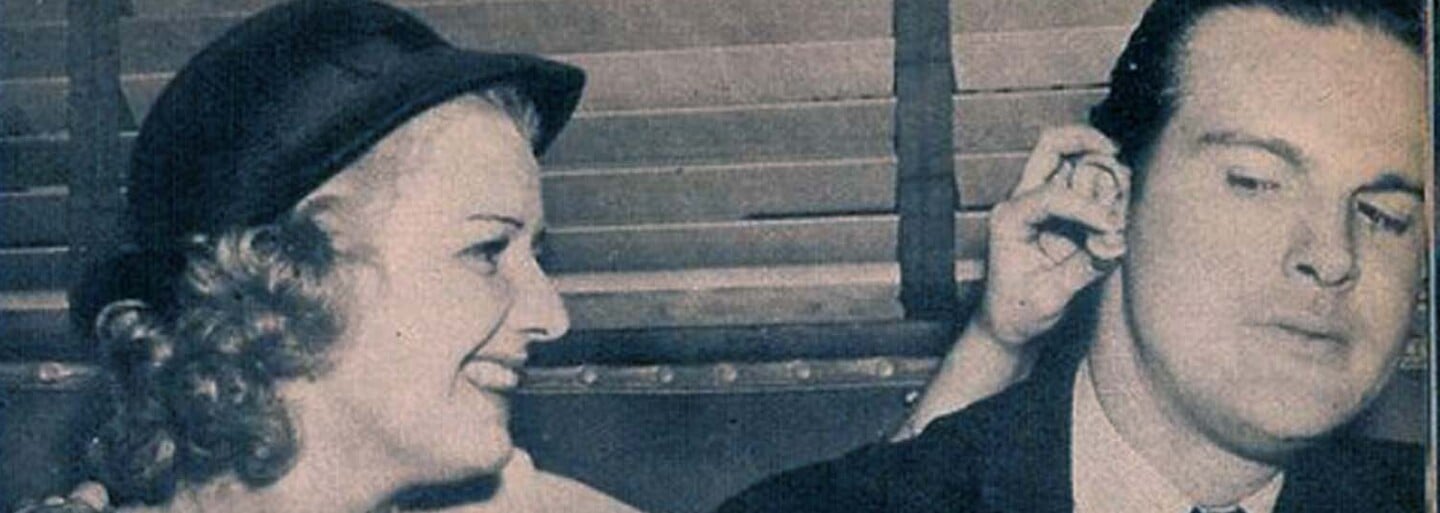 Očekávaný sex Johna Lennona či pletky s nacistkami. I takto vypadaly vztahy na historických fotografiích