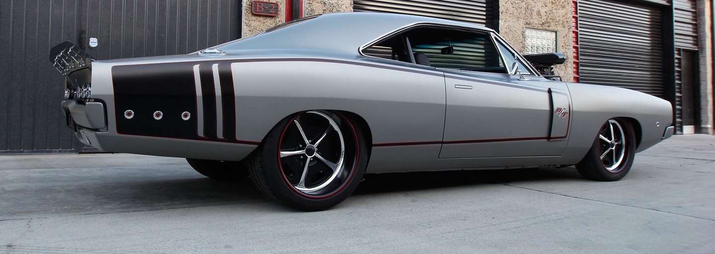 Odveký sen Petra Sagana je realitou, toto je jeho 1000-koňový Dodge Charger R/T postavený na zákazku!