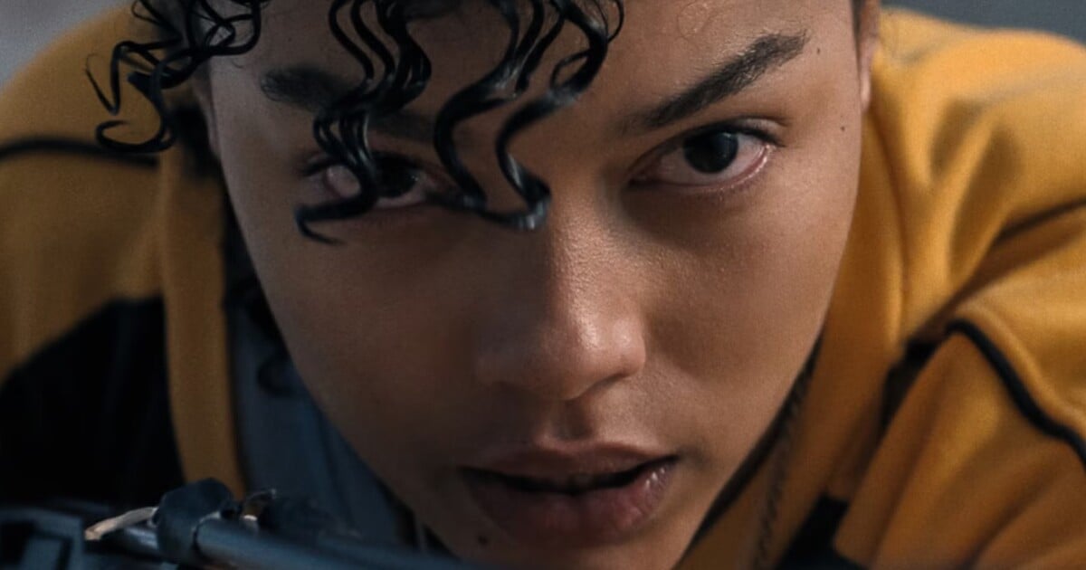 Žraločí béčko je nejsledovanější novinkou Netflixu v 91 zemích. Smíšeným reakcím navzdory