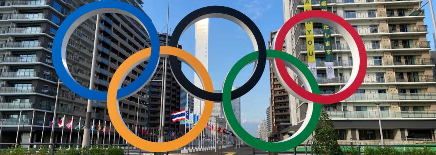 Olympiáda v Tokiu oficiálně odstartovala zahajovacím ceremoniálem. Vzpomínalo se na covid, vládl videomaping