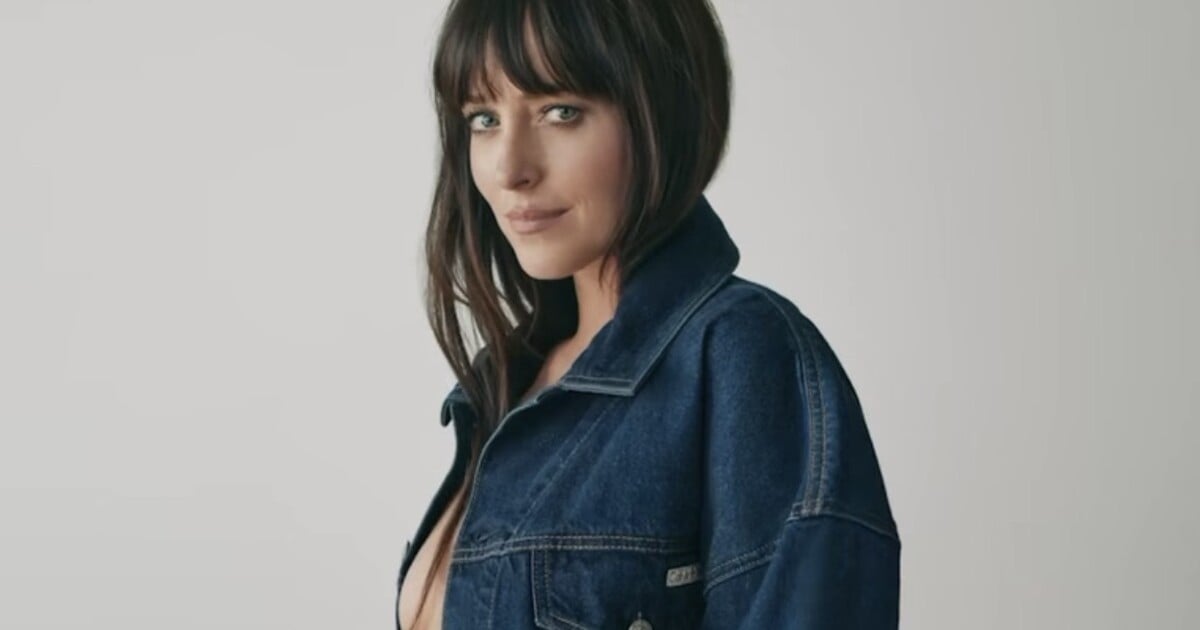 Dakota Johnson je tváří nové kampaně Calvin Klein: Herečka zazářila na hot snímcích