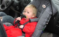 Opitá Slovenka jazdila s dieťaťom v aute. Nafúkala 2,5 promile, teraz jej hrozí väzenie