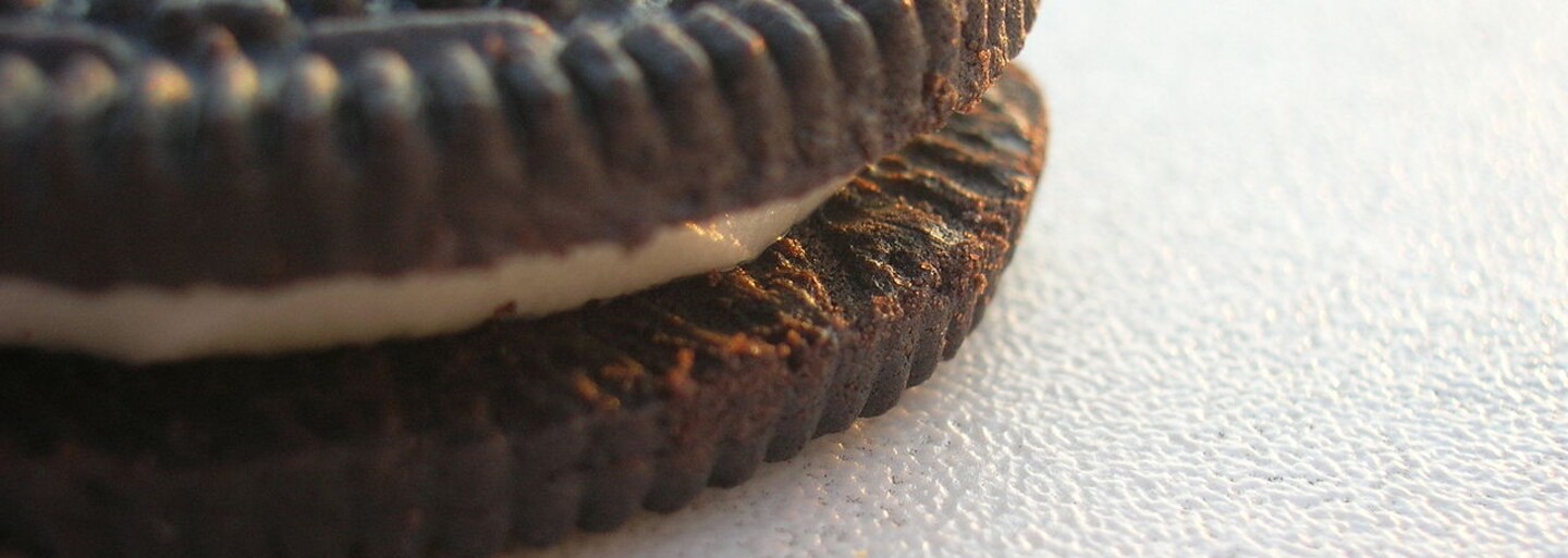 Oreo představilo sušenky s příchutí kuřecích křidélek a wasabi. Lidé reagují znechuceně
