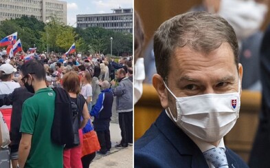 Organizátorovi protestu proti vláde Igora Matoviča hrozí mastná pokuta Organizátorovi protestu proti vláde Igora Matoviča hrozí mastná pokuta