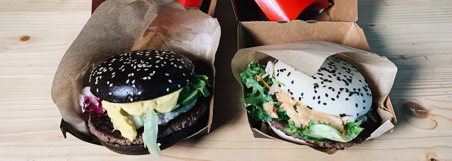 Otestovali sme ázijskú ponuku McDonald's. Čo sa skrýva za burgrami Kreveta-shi a Krava-shi?