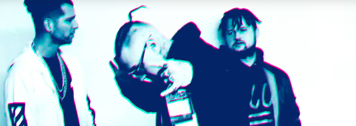 OTIS a Grimaso majú vo videoklipe Majka Spirita, Rytmusa, DMS a mnoho kamarátov